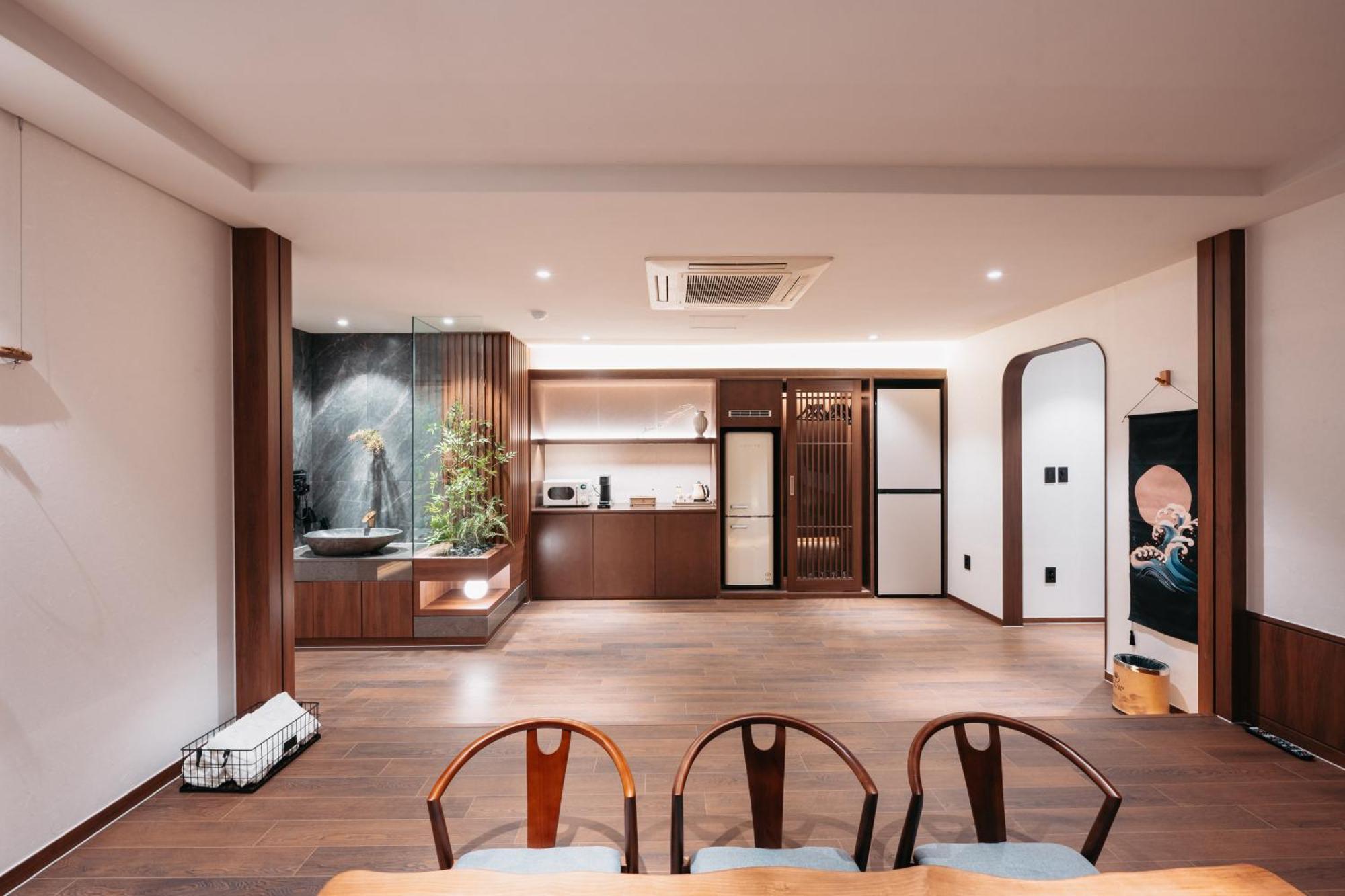 Cozy Tree Hotel Seomyeon Busan Bilik gambar